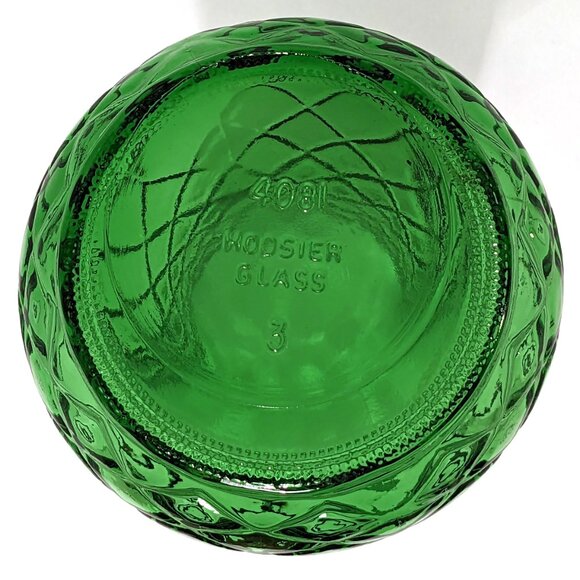 Emerald Green Vase Vintage Hoosier Glass 9 3/4" Tall Quilted Diamond 4081 USA - Picture 8 of 12